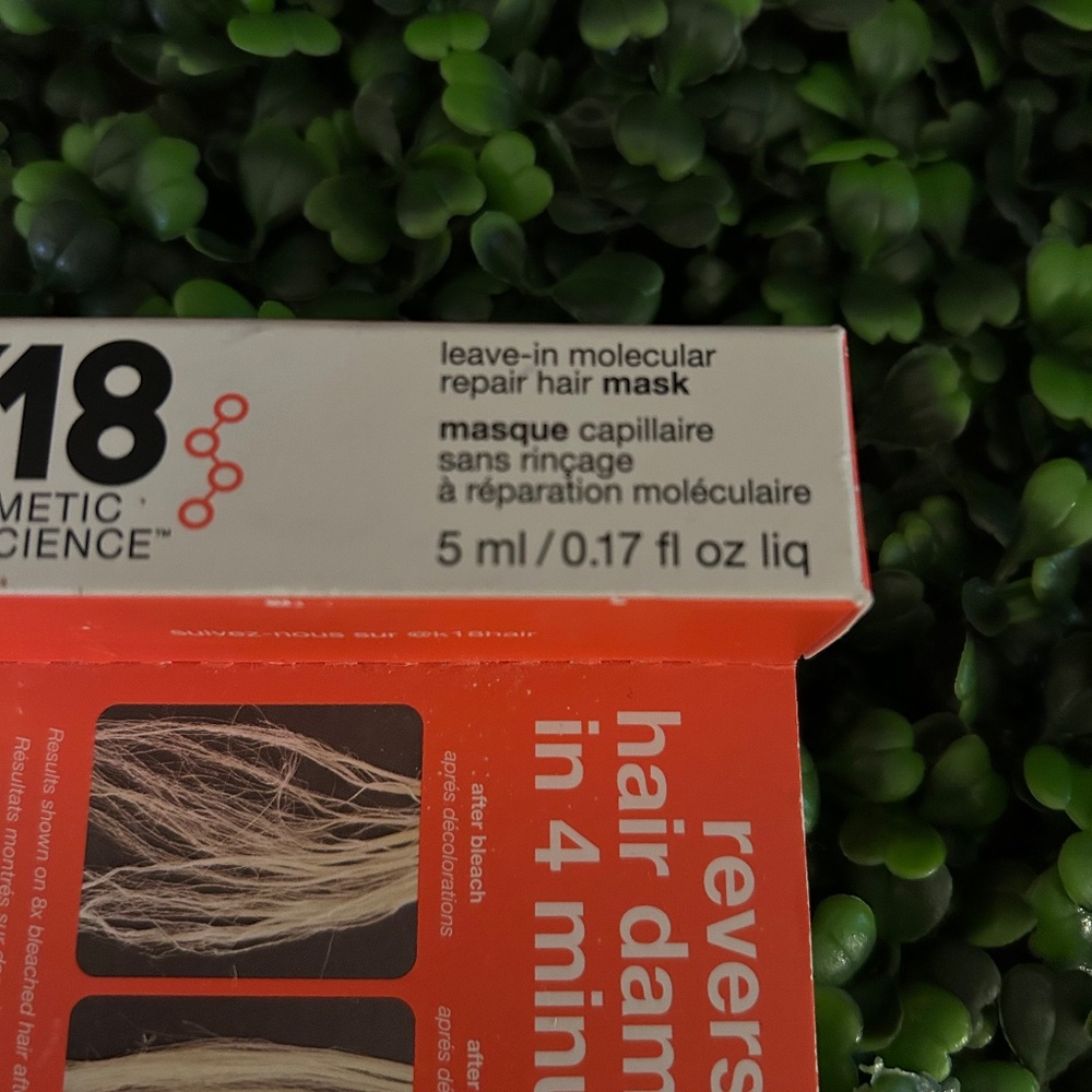 K18 Leave-In Repair Hair Mask Treatment - Picture 2 of 3